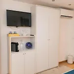 게스트하우스 Bellu 4*