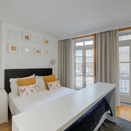 招待所 Bellu 吉马良斯