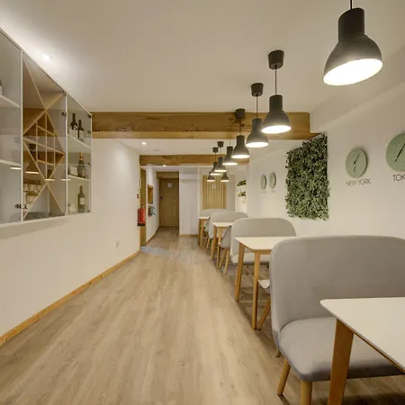 Bellu Gæstehus 4*