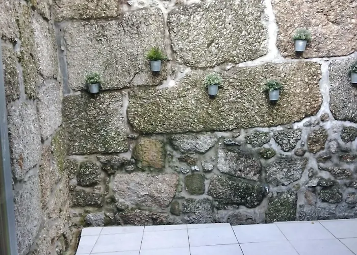 ゲストハウス Bellu 4*